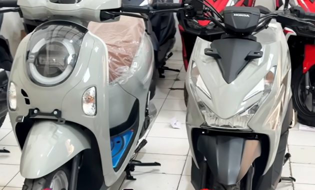 Perbandingan Honda Beat Street 2026 vs Scoopy Stylish 2026 Warna Grey: Beda Rp4 Juta, Pilih Mana?
